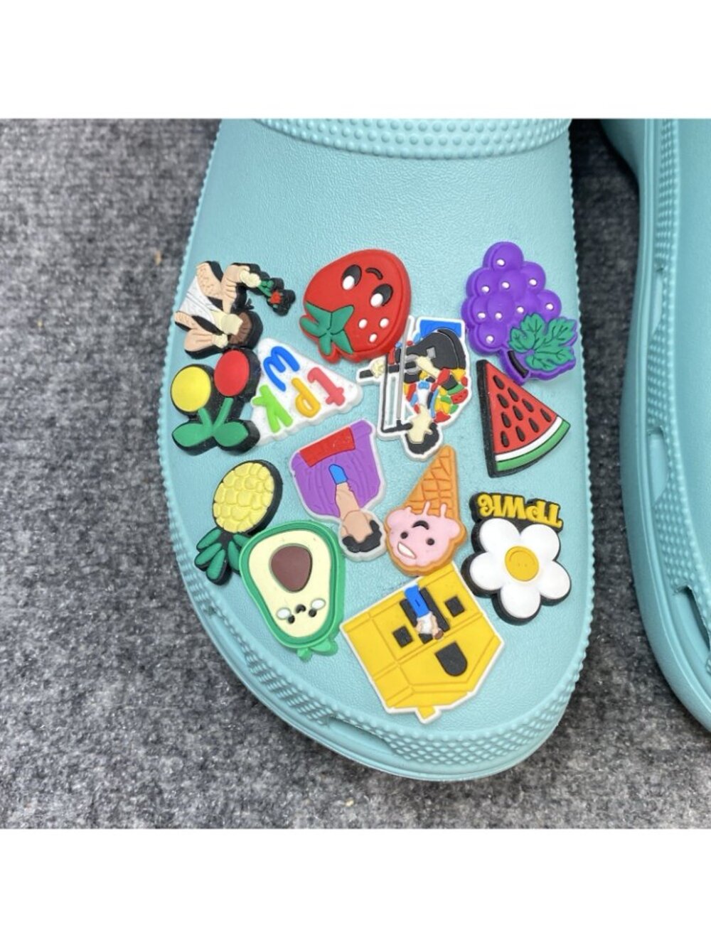CROCS Original Classic Unisex M9 Women's 11 Aqua Convertible Clogs + 34 Jibbitz - Picture 8 of 12